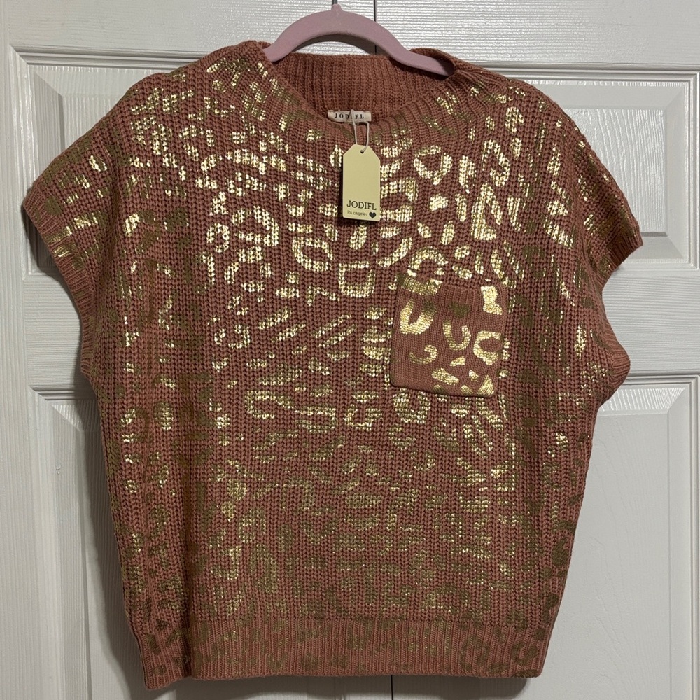 JODIFL Pink Knit Sweater Vest with Gold Leopard Accent. NWT